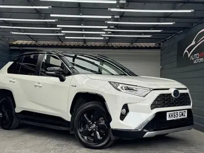 Usado Toyota RAV4 222 HP (163 kW) 2023 SUV