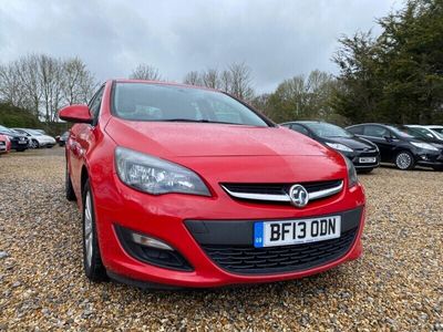 used Vauxhall Astra Hatchback (2013/13)1.7 CDTi 16V ecoFLEX Tech Line (Start Stop) 5d