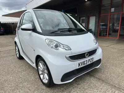 Used Smart ForTwo Coupé Passion 71 HP (52 kW) 2013 White Coupe