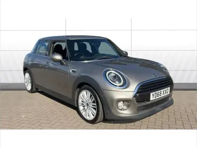 Used Mini Cooper Hatch 136 HP (100 kW) 2018 Silver Hatchback