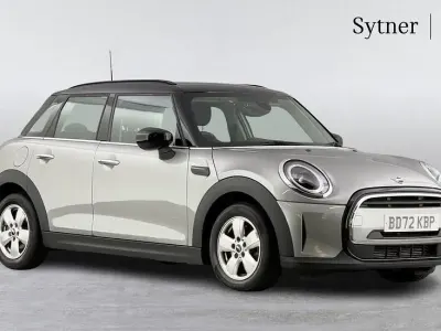 Used Mini Cooper Classic 134 HP (98 kW) 2022 Silver Hatchback