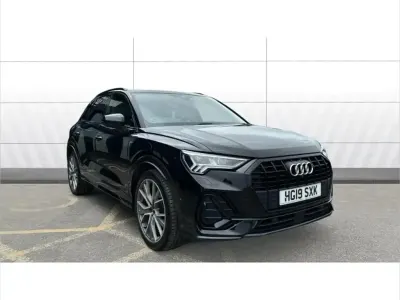 Używany Audi Q3 Advanced 150 KM (110 kW) 2019 Czarny SUV