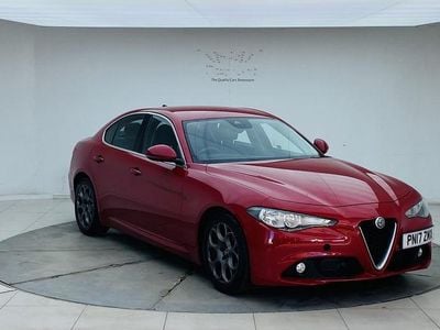 Used Alfa Romeo Giulia Super 200 HP (147 kW) 2017 Red Sedan