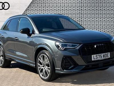 Begagnad Audi Q3 Black Edition 150 HK (110 kW) 2025 Grå SUV