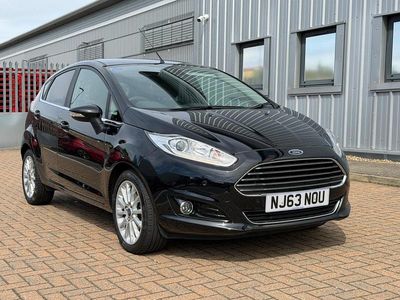 Used Ford Fiesta Titanium X 125 HP (91 kW) 2013 Black Hatchback