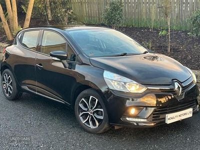 Used Renault Clio V Play 90 HP (66 kW) 2025 Hatchback
