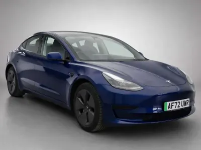 Used Tesla Model 3 RWD 208 kW (283 HP) 2022 Blue Sedan