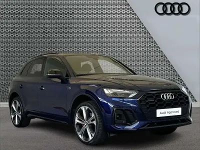 Used Audi Q5 Comfort 261 HP (191 kW) 2022 Blue SUV