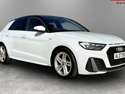 Used Audi A1 Sportback S-Line 116 HP (85 kW) 2019 White Hatchback