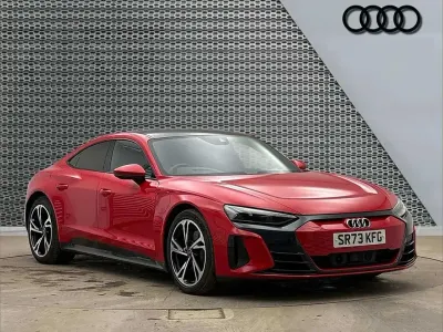Used Audi e-tron GT quattro Comfort 384 kW (523 HP) 2023 Red Sedan
