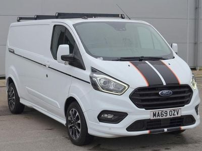 White Used 2019 Ford Transit Custom Sport Van | £14,749 (Fair price)