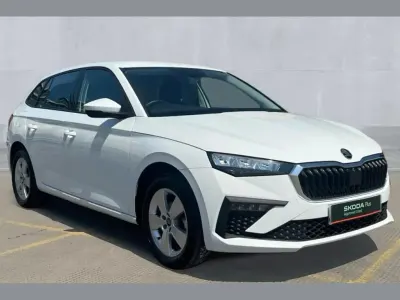 Used Skoda Scala SE 116 HP (85 kW) 2025 White Hatchback
