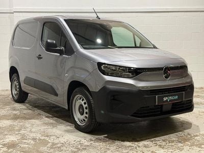 New Citroën Berlingo 101 HP (74 kW) 2025 Grey MPV