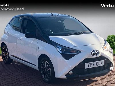 Used Toyota Aygo Trend 72 HP (52 kW) 2021 White Hatchback