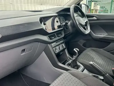 Used VW T-Cross SE 115 HP (84 kW) 2019 Limestone grey metallic SUV