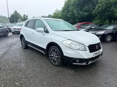 Used Suzuki SX4 S-Cross SZ-T 120 HP (88 kW) 2014 White Hatchback