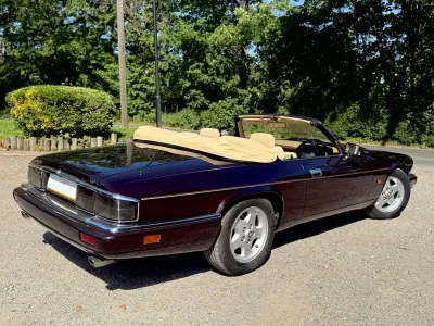Used Jaguar XJS 233 HP (171 kW) 1993 Red Cabriolet
