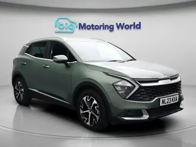 Used Kia Sportage 227 HP (166 kW) 2023 Green SUV