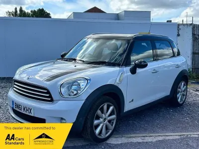 Usado Mini Cooper D 2011 Blanco Utilitario