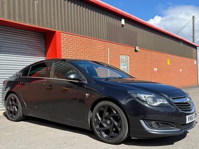 Second-hand Vauxhall Insignia SRi 170 CP (125 kW) 2016 Negru Hatchback
