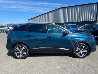 Second-hand Peugeot 3008 Active+ 131 CP (96 kW) 2022 Albastru SUV