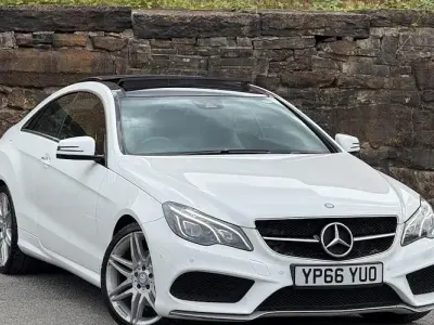 Used Mercedes E350 AMG line 258 HP (189 kW) 2016 White Coupe