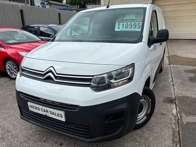Used Citroën Berlingo 75 HP (55 kW) 2021 White MPV