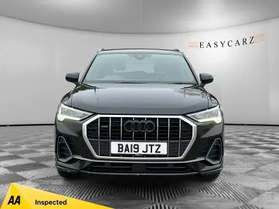 Używany Audi Q3 S-Line 2019 Czarny SUV