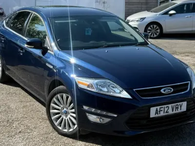 Begagnad Ford Mondeo Business Edition 163 HK (119 kW) 2012 Blå Halvkombi