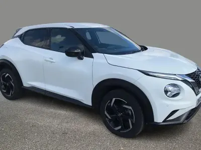 Used Nissan Juke N-Connecta 114 HP (83 kW) 2023 White SUV
