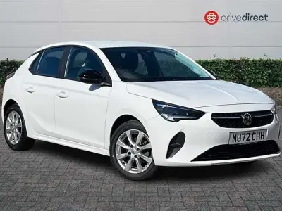 Used Vauxhall Corsa Design Edition 75 HP (55 kW) 2022 White Hatchback