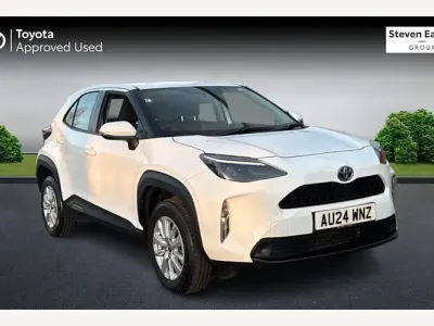 Used Toyota Yaris Cross 116 HP (85 kW) 2024 White SUV