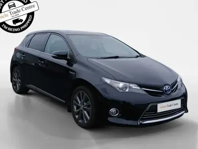 Used Toyota Auris Hybrid