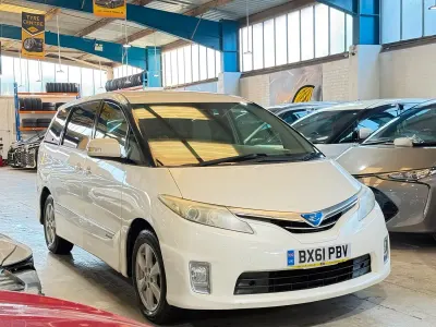 Used Toyota Estima 2026 White MPV
