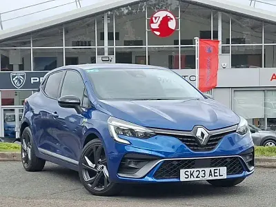 Used Renault Clio RS Line 90 HP (66 kW) 2023 Blue Hatchback