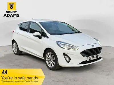 Used Ford Fiesta Titanium 100 HP (73 kW) 2018 White Hatchback