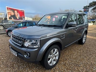 used Land Rover Discovery (2014/64)3.0 SDV6 SE Tech 5d Auto