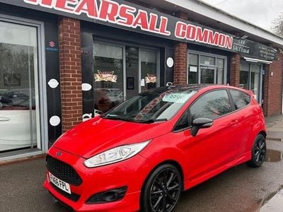 Used Ford Fiesta ST-Line 140 HP (102 kW) 2017 Red Hatchback