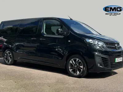 Gebraucht Vauxhall Vivaro Ultimate 100 kW (136 PS) 2023 Schwarz Van / Kleinbus