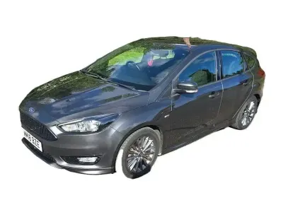 Begagnad Ford Focus ST-Line 125 HK (91 kW) 2018 Grå Halvkombi