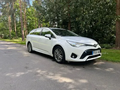 Usado Toyota Avensis