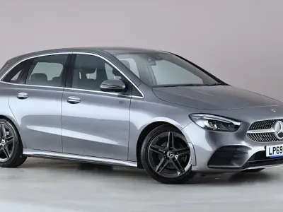 Begagnad Mercedes B200