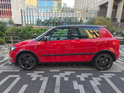 Used Skoda Fabia Monte Carlo 105 HP (77 kW) 2011 Red Hatchback