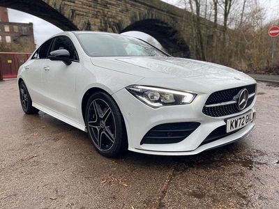 Begagnad Mercedes CLA180 AMG line 136 HK (100 kW) 2023 Vit Sedan