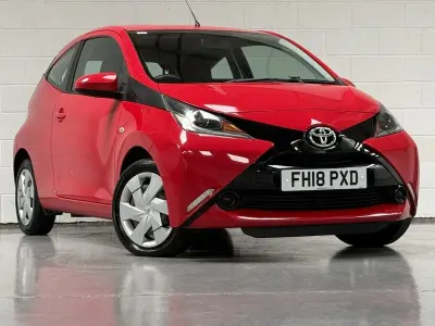 Used Toyota Aygo X-play 2018 Red Hatchback