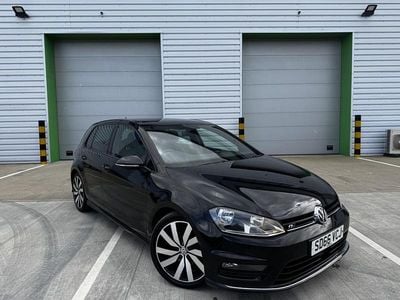 Used VW Golf VII R-line Edition 150 HP (110 kW) 2016 Black Hatchback