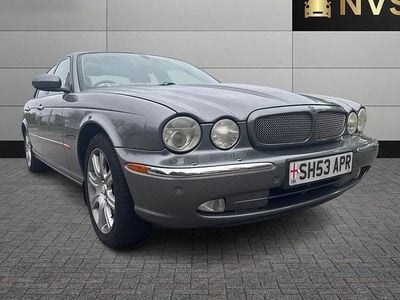 Jaguar XJ