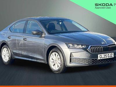 Graphite grey metallic Used 2025 Skoda Octavia SE Technology Hatchback | £21,790 (Fair price)