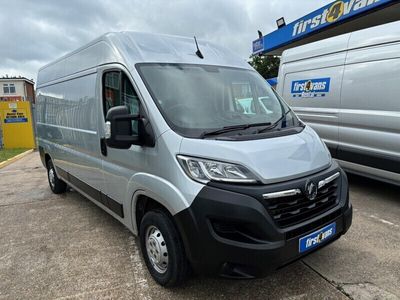 Vauxhall Movano