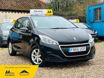 Used Peugeot 208 Active 75 HP (55 kW) 2016 Black Hatchback